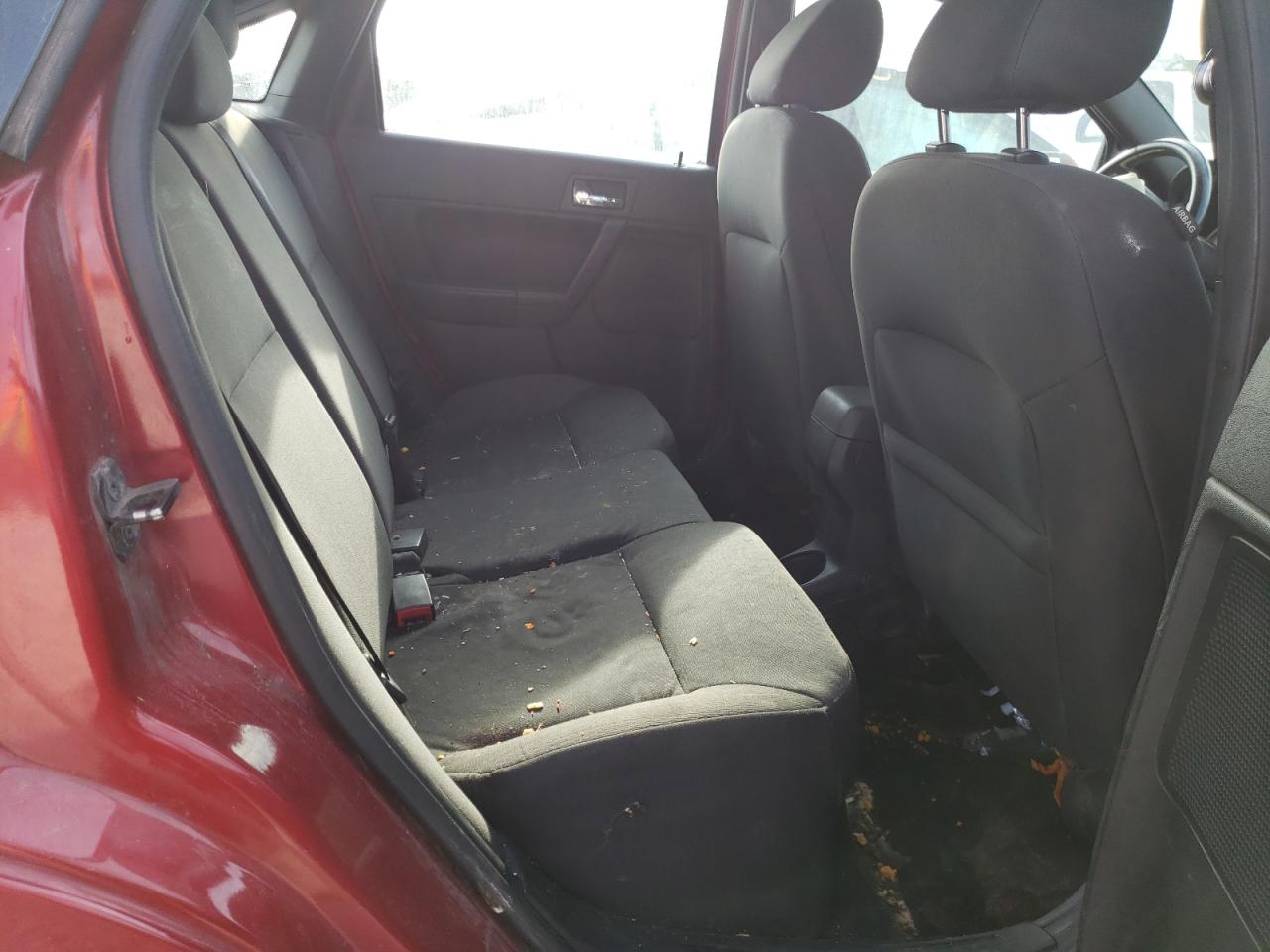 Photo 6 from auction – 2010 FORD FOCUS SES with VIN 1FAHP3GN8AW237468