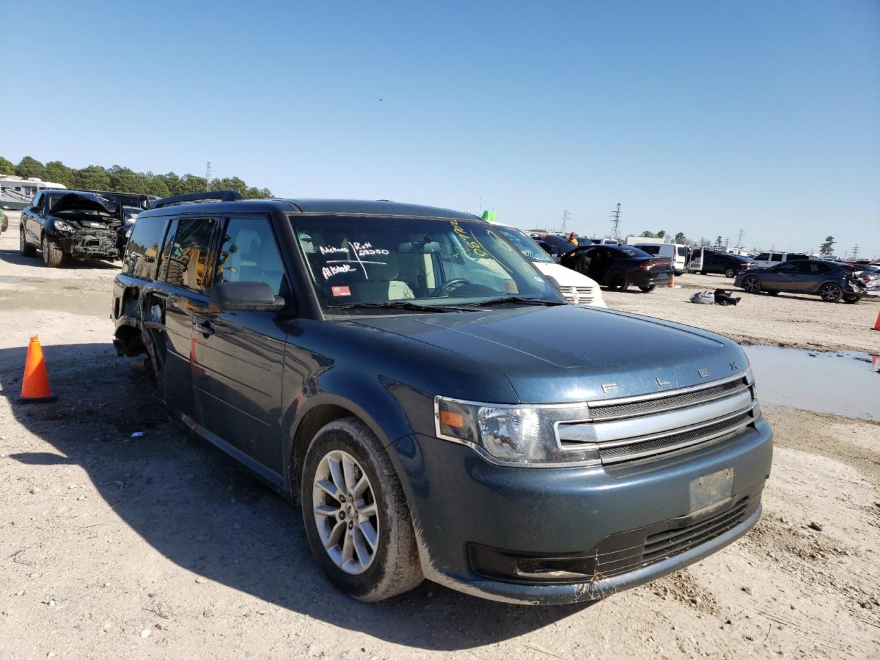 FORD FLEX SE 2016 with VIN 2FMGK5B87GBA22204 - Photo from auction