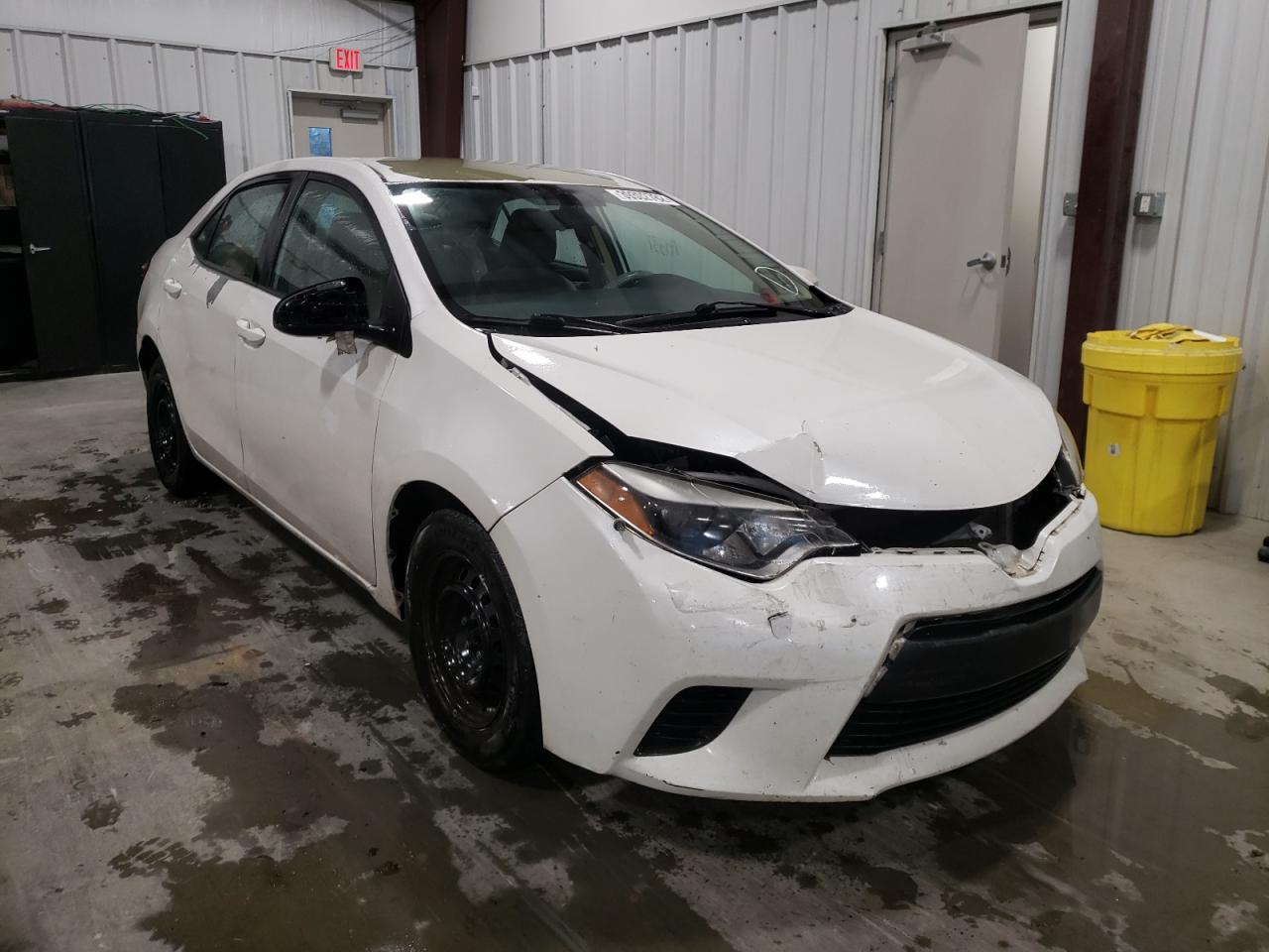 TOYOTA COROLLA EC 2014 with VIN 5YFBPRHE6EP038743 - Photo from auction