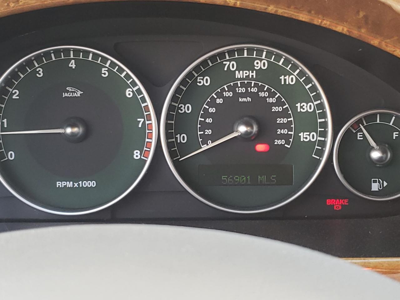 Photo 8 from auction – 2002 JAGUAR X-TYPE 3.0 with VIN SAJEA51C32WC10721