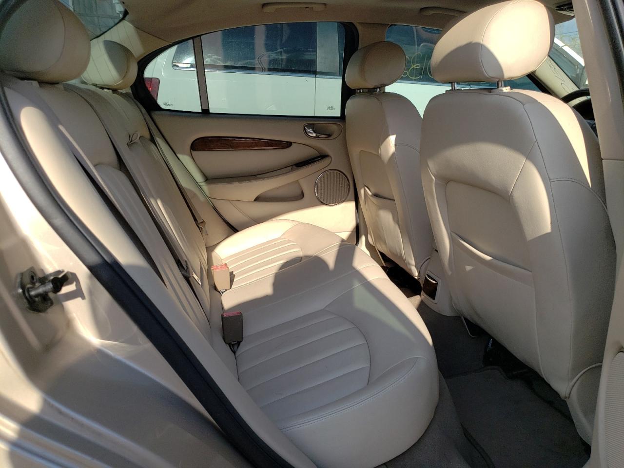 Photo 6 from auction – 2002 JAGUAR X-TYPE 3.0 with VIN SAJEA51C32WC10721
