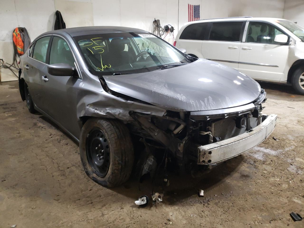 NISSAN ALTIMA 2.5 2015 with VIN 1N4AL3AP8FN323013 - Photo from auction
