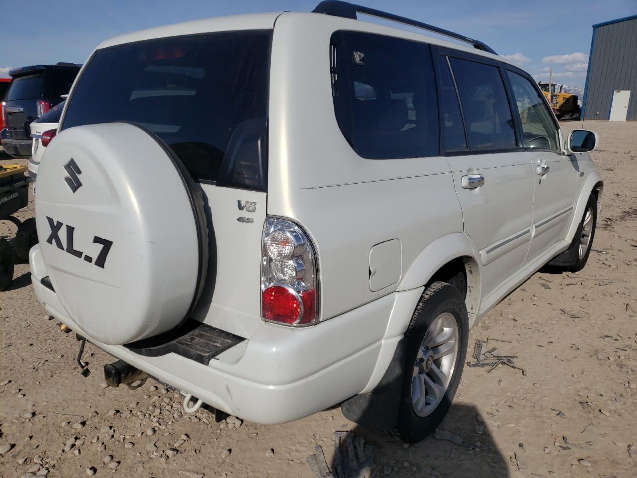 Photo 4 from auction – 2004 SUZUKI XL7 EX with VIN JS3TX92V844112969
