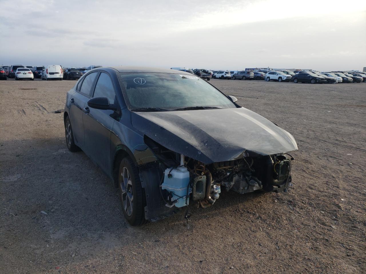 Photo 1 from auction – 2021 KIA FORTE FE with VIN 3KPF24AD0ME303211
