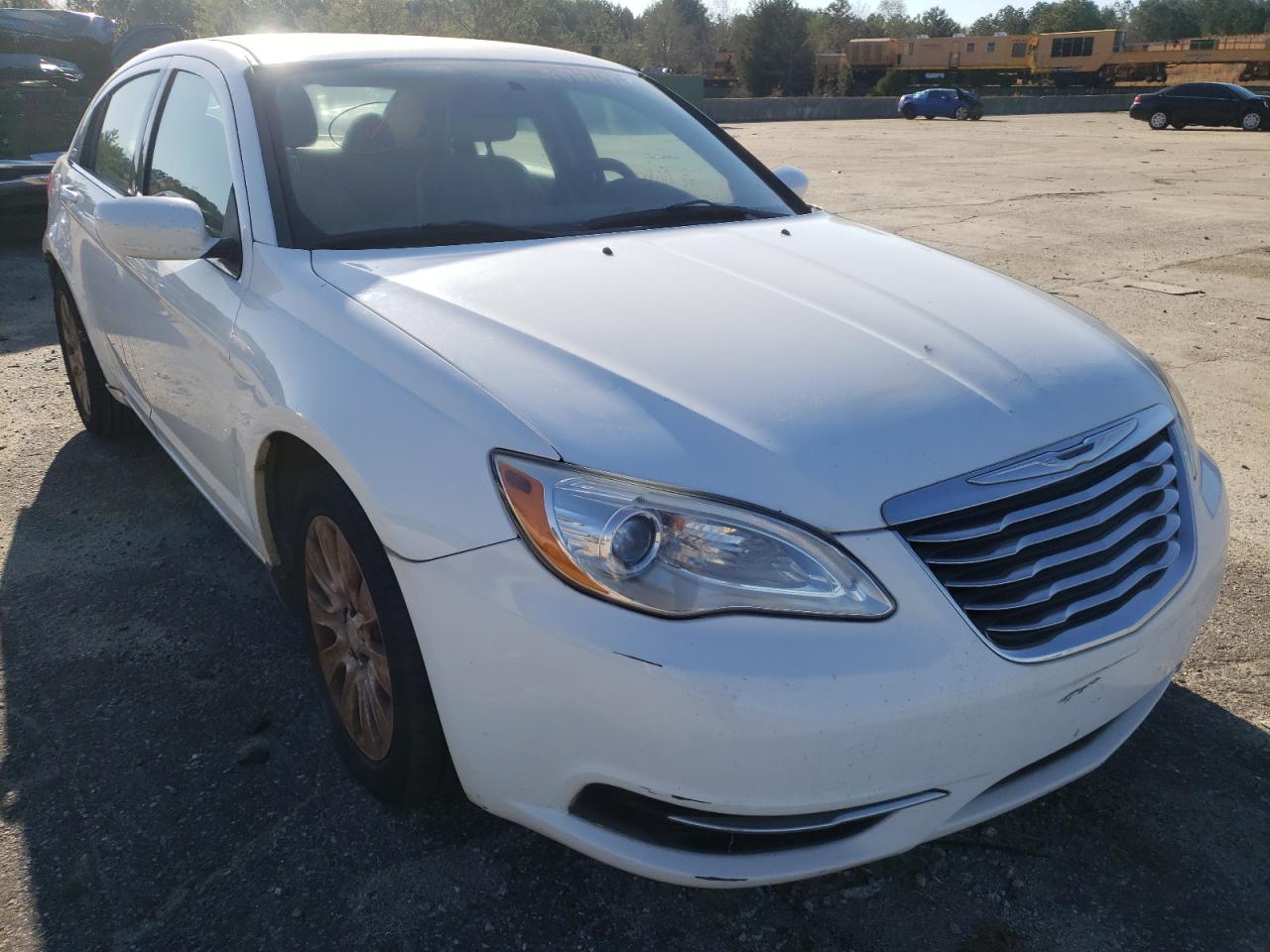 CHRYSLER 200 2012 with VIN 1C3CCBAB2CN105733 - Photo from auction
