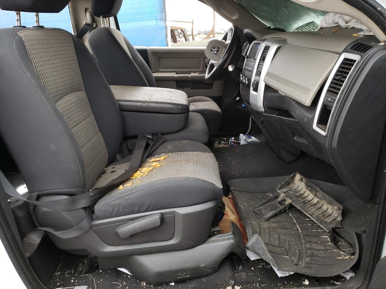 Photo 5 from auction – 2010 DODGE RAM 1500 with VIN 3D7JV1ET9AG191774