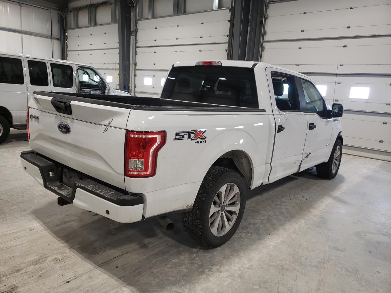 Photo 4 from auction – 2017 FORD F150 SUPER with VIN 1FTEW1EP2HKE37255