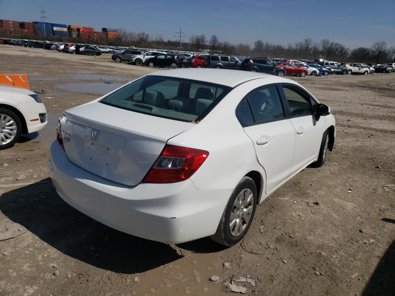 Photo 4 from auction – 2012 HONDA CIVIC LX with VIN 2HGFB2F52CH521466
