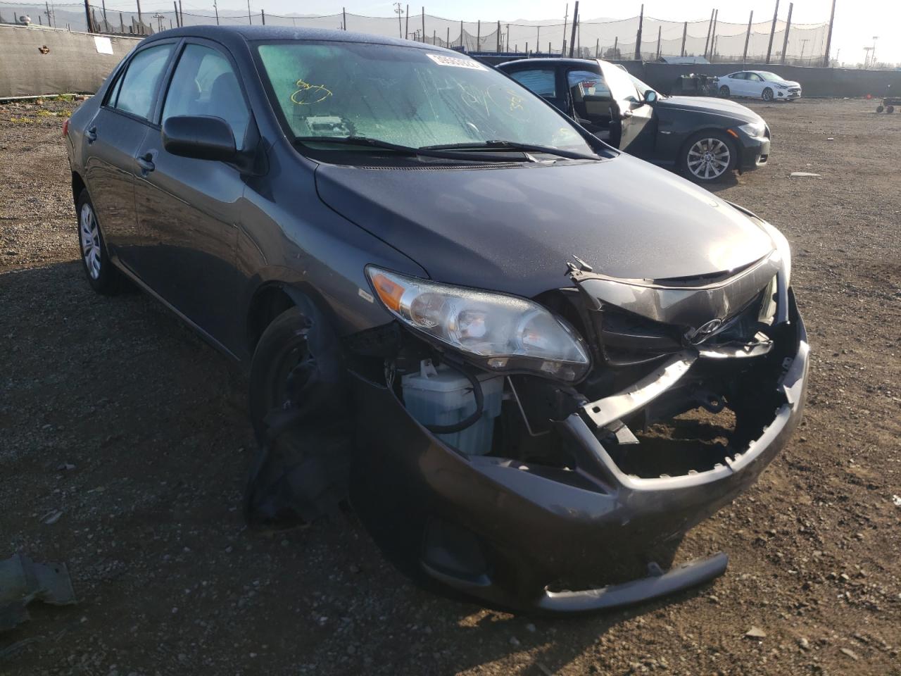 TOYOTA COROLLA BA 2012 مع رقم تعريف المركبة 5YFBU4EE0CP047998 - صورة من المزاد