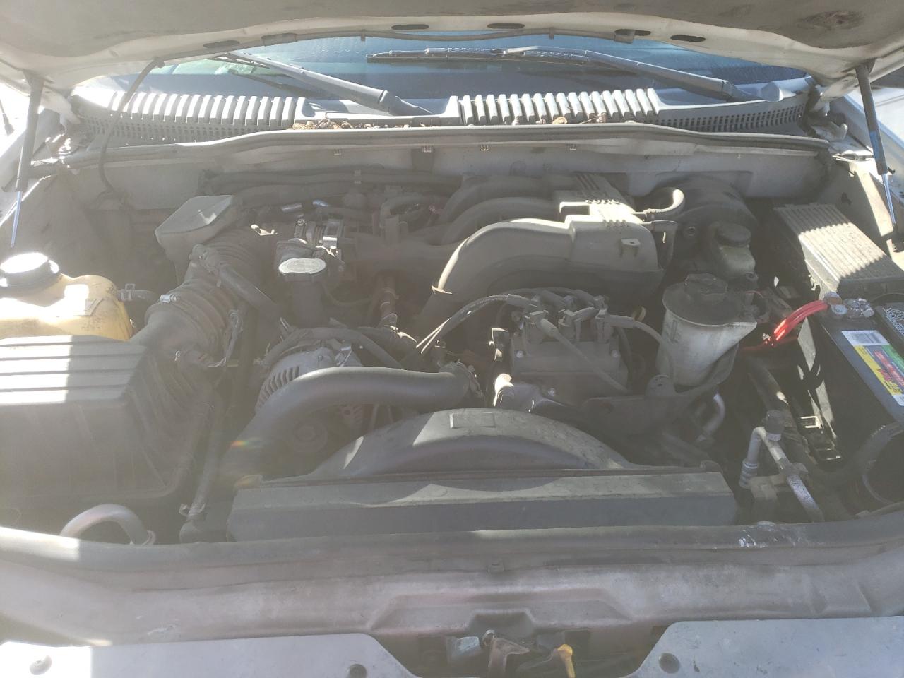 Photo 7 from auction – 2004 FORD EXPLORER X with VIN 1FMZU63E44UC02324