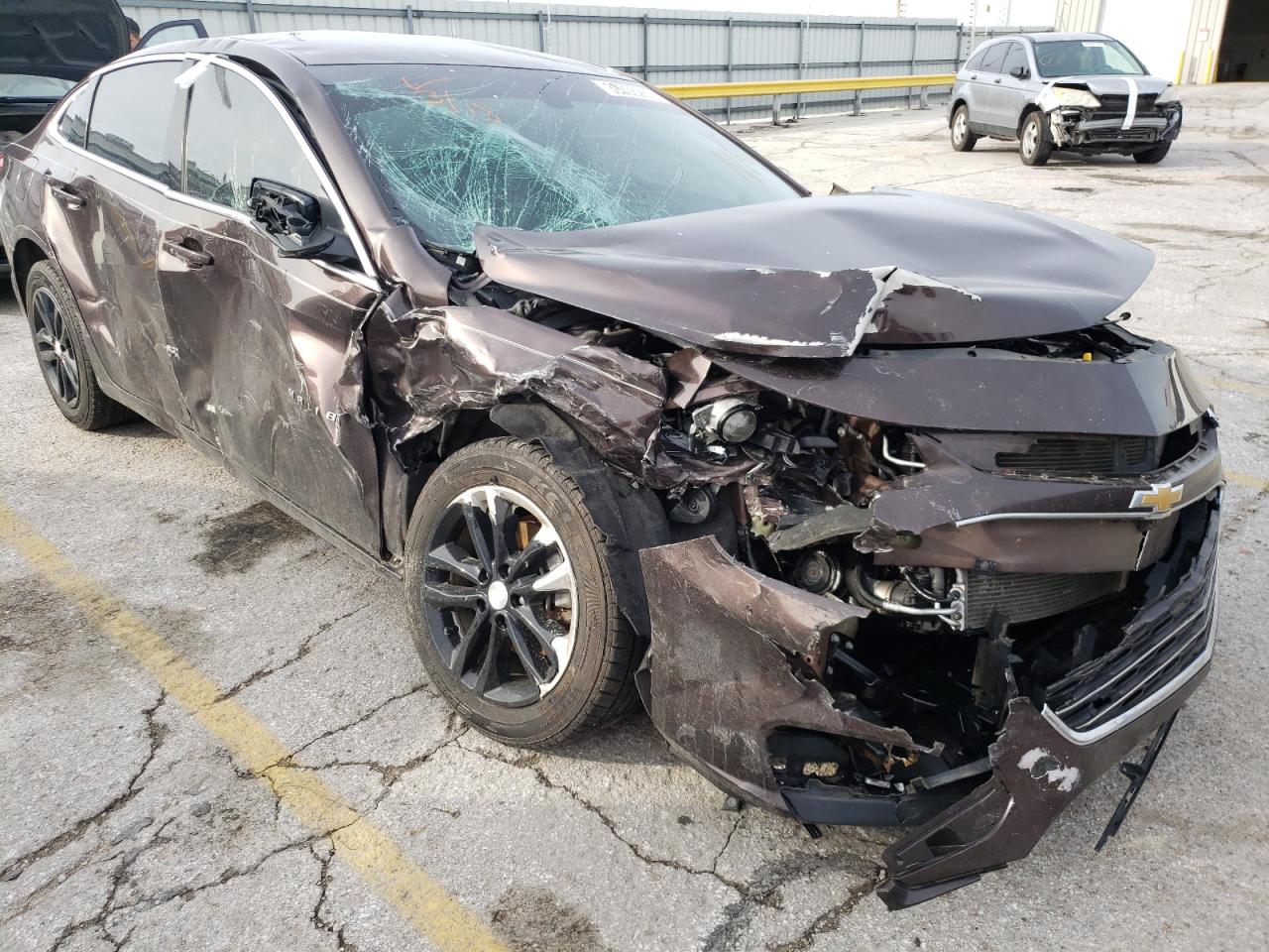 Photo 9 from auction – 2016 CHEVROLET MALIBU LT with VIN 1G1ZE5ST2GF263250