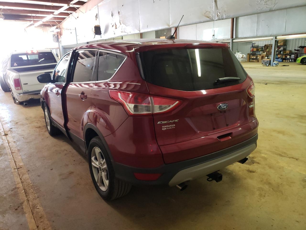 Photo 3 from auction – 2014 FORD ESCAPE SE with VIN 1FMCU0GX9EUB23148