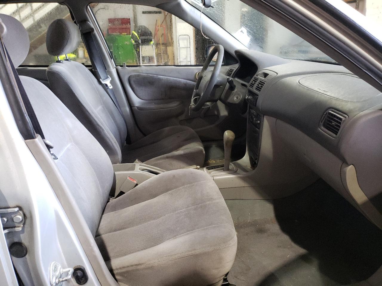 Photo 5 from auction – 2002 TOYOTA COROLLA CE with VIN 1NXBR12E52Z650236