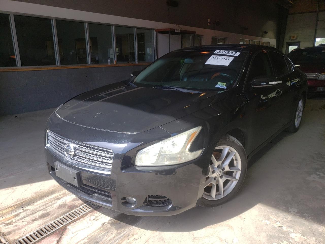 Photo 2 from auction – 2011 NISSAN MAXIMA with VIN 1N4AA5AP1BC851712