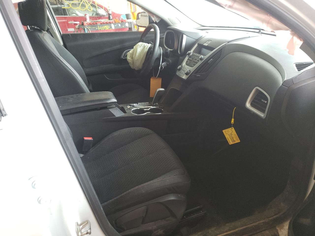 Photo 5 from auction – 2012 CHEVROLET EQUINOX LS with VIN 2GNALBEK0C1172062