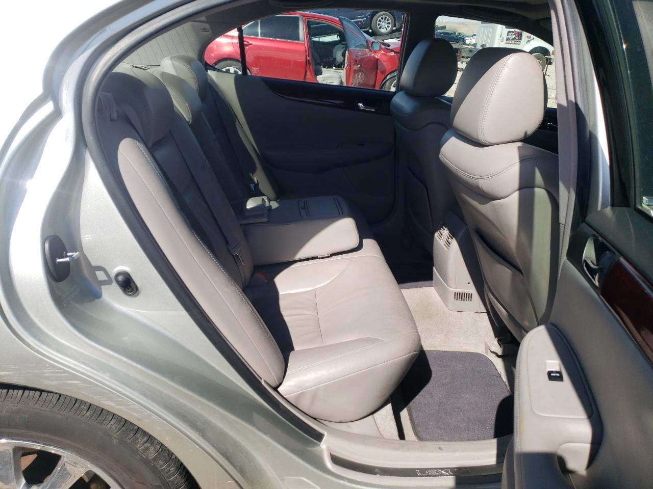 Photo 6 from auction – 2003 LEXUS ES 300 with VIN JTHBF30G136000689