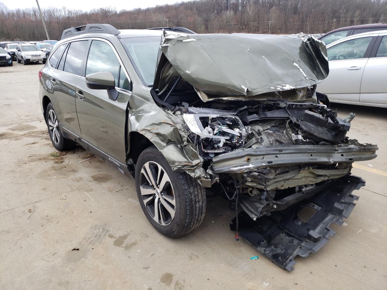 SUBARU OUTBACK 3. 2018 with VIN 4S4BSENC5J3343398 - Photo from auction