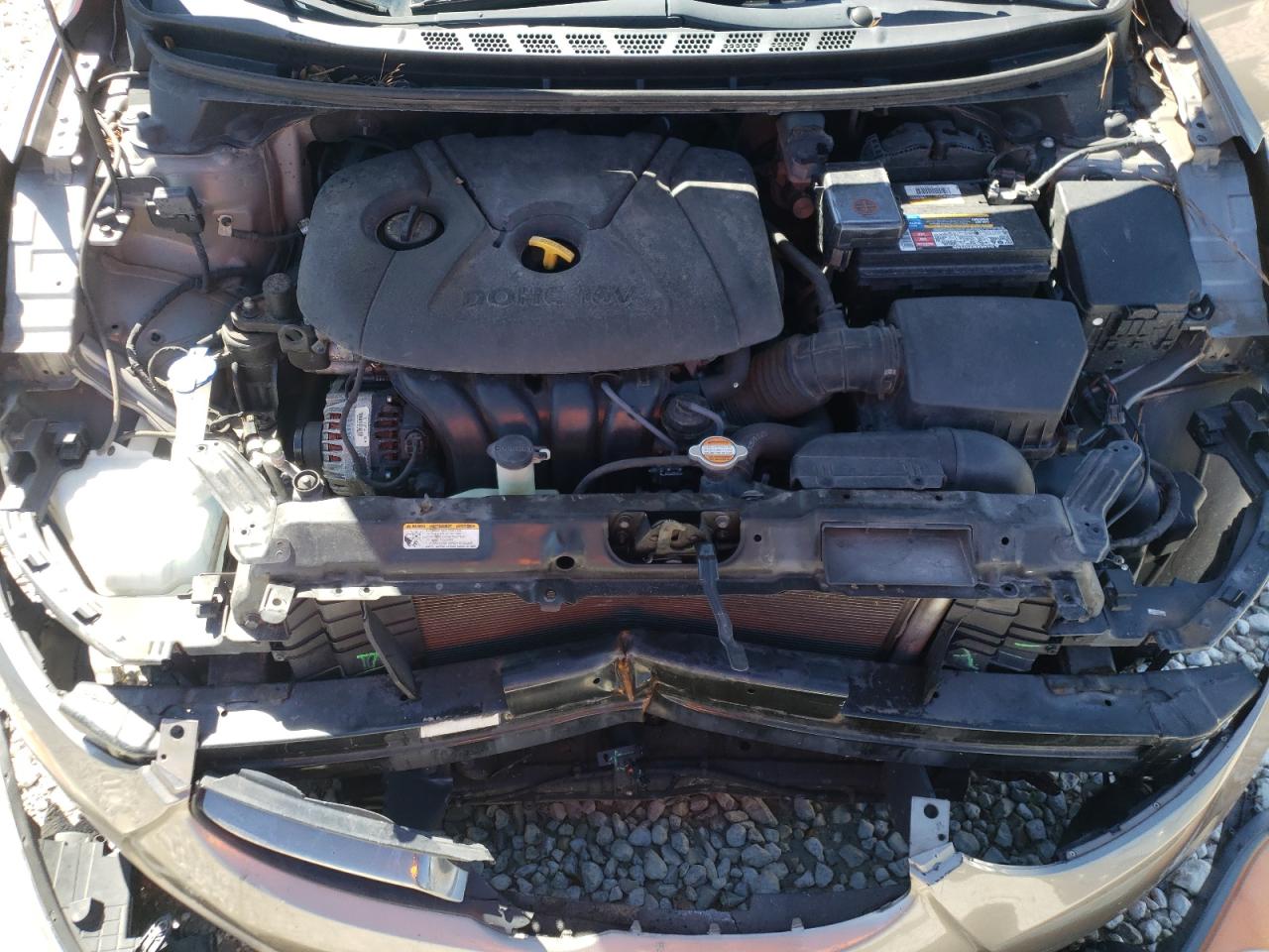 Photo 7 from auction – 2012 HYUNDAI ELANTRA GL with VIN 5NPDH4AE9CH094978