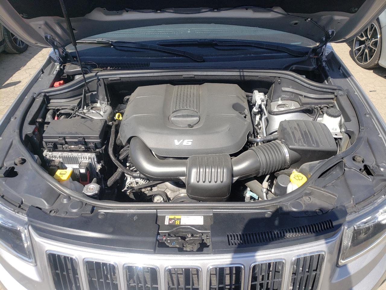 Photo 7 from auction – 2015 JEEP GRAND CHER with VIN 1C4RJFBG5FC189771