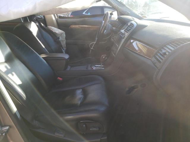 Фото 5 с аукциона – 2008 CADILLAC SRX с VIN 1GYEE437880142223