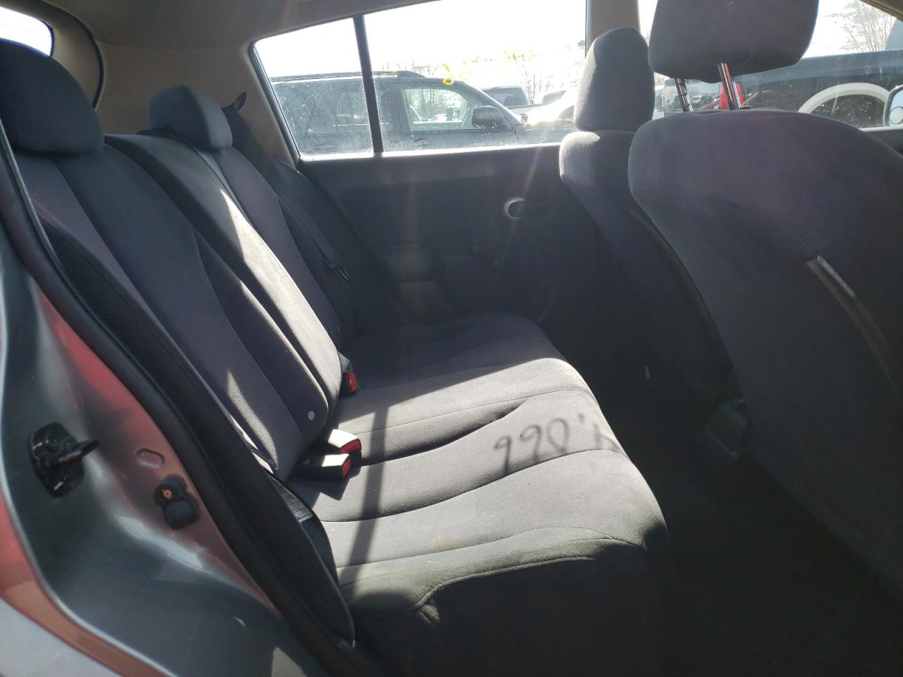 Photo 6 from auction – 2008 NISSAN VERSA S with VIN 3N1BC13E58L375090