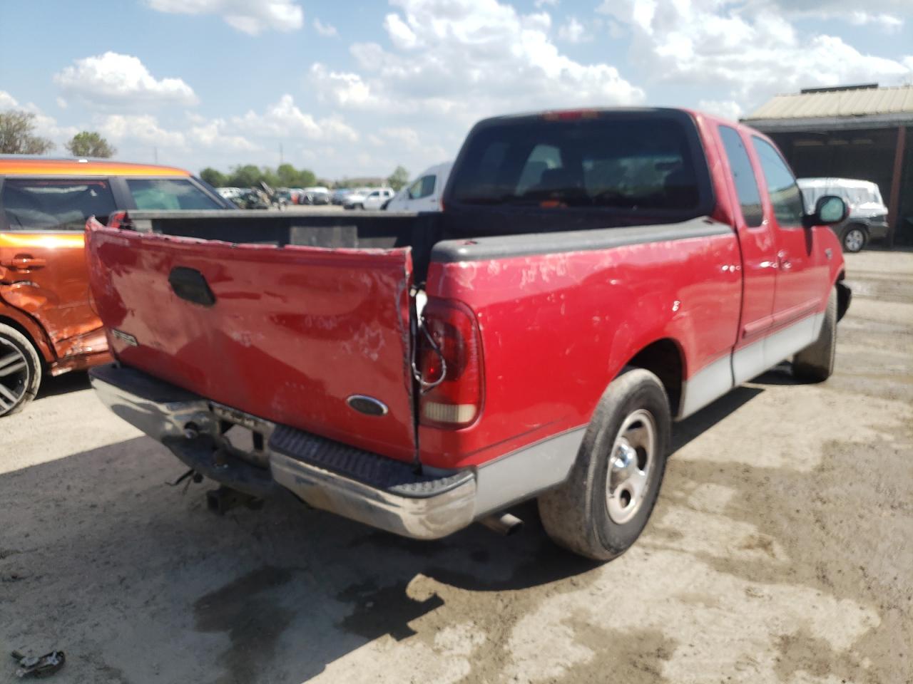 Photo 4 from auction – 2002 FORD F150 with VIN 1FTRX17272NB13241