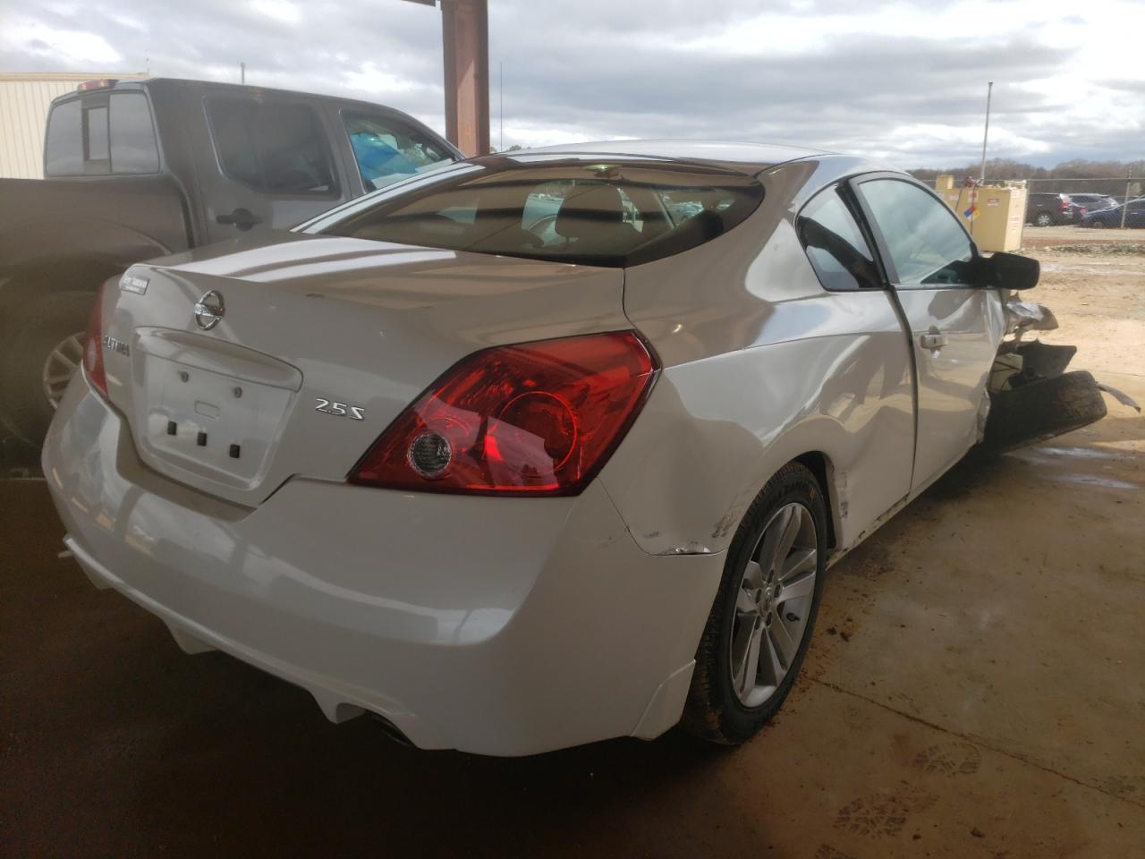 Photo 4 from auction – 2010 NISSAN ALTIMA S with VIN 1N4AL2EP4AC176570