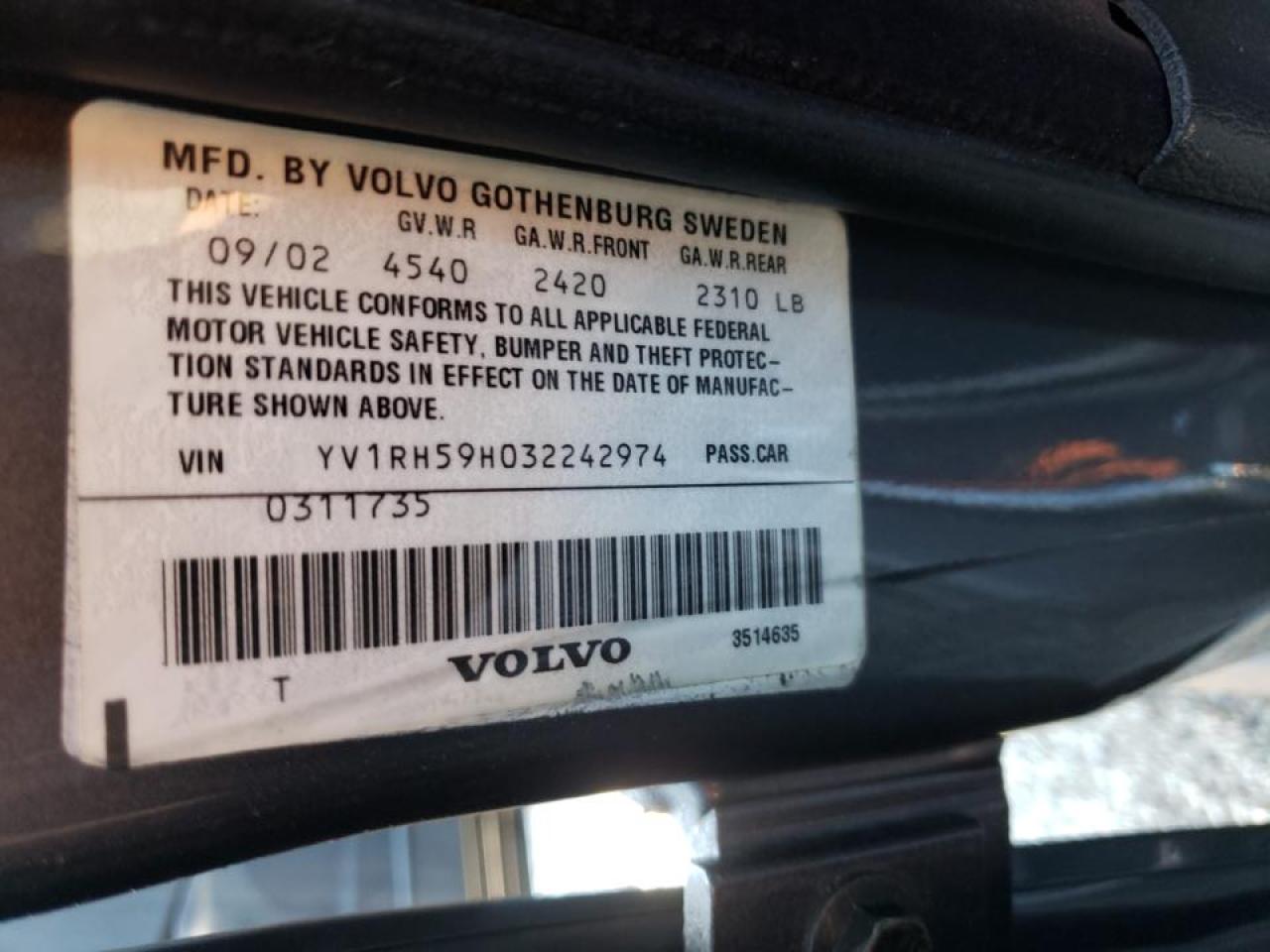 Photo 10 from auction – 2003 VOLVO S60 2.5T with VIN YV1RH59H032242974