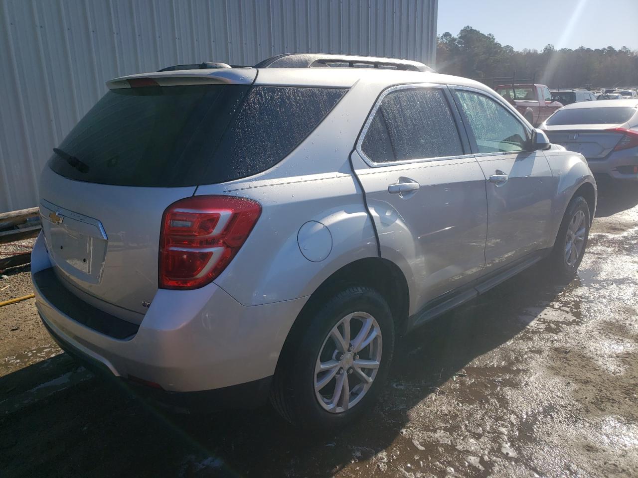 Photo 4 from auction – 2017 CHEVROLET EQUINOX LT with VIN 2GNALCEK0H1503865