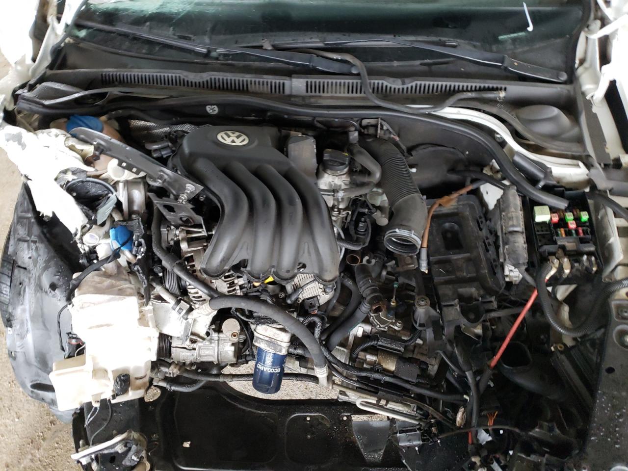 Photo 7 from auction – 2014 VOLKSWAGEN JETTA BASE with VIN 3VW2K7AJXEM414973
