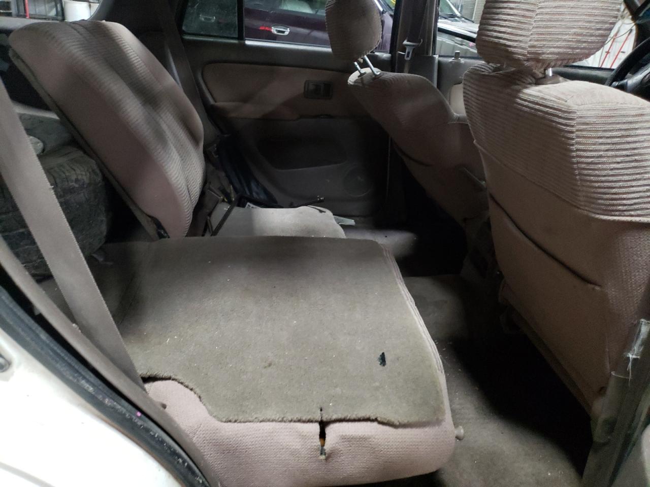 Photo 6 from auction – 1998 TOYOTA 4RUNNER SR with VIN JT3HN86R0W0192283