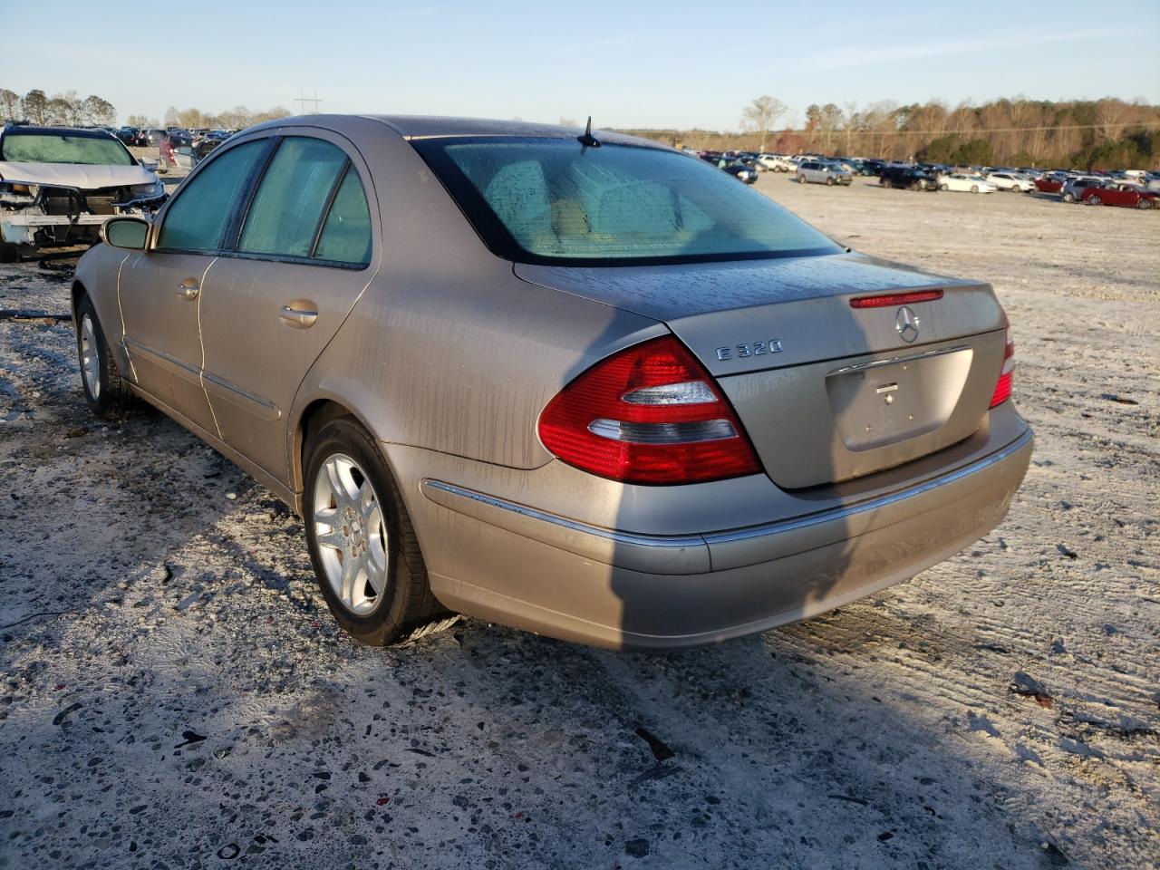 Photo 3 from auction – 2003 MERCEDES-BENZ E 320 with VIN WDBUF65J13A164598