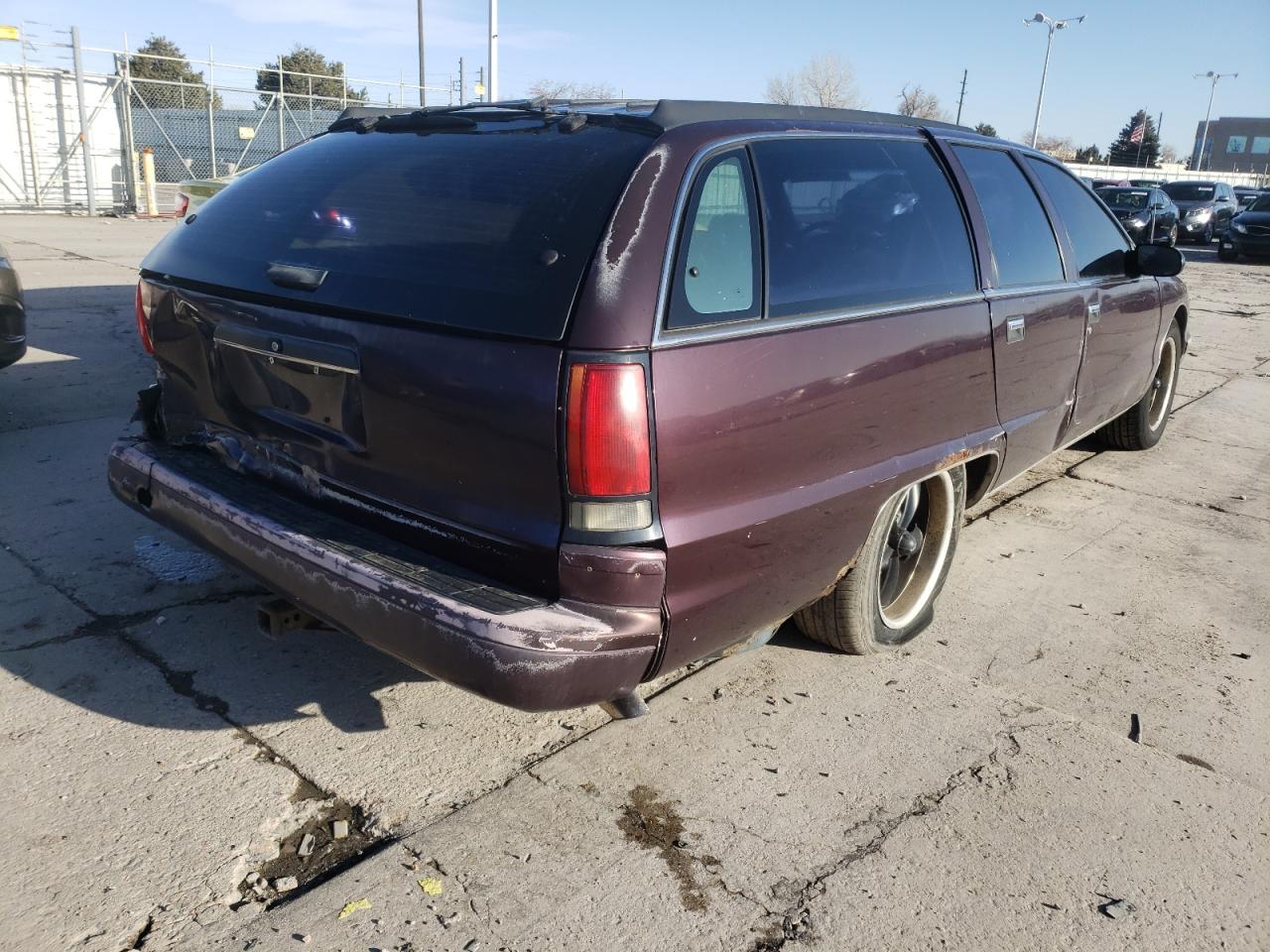 Photo 4 from auction – 1995 CHEVROLET CAPRICE CL with VIN 1G1BL82P9SR127328
