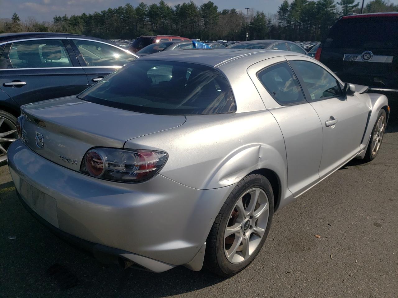 Photo 4 from auction – 2006 MAZDA RX8 with VIN JM1FE173360202521