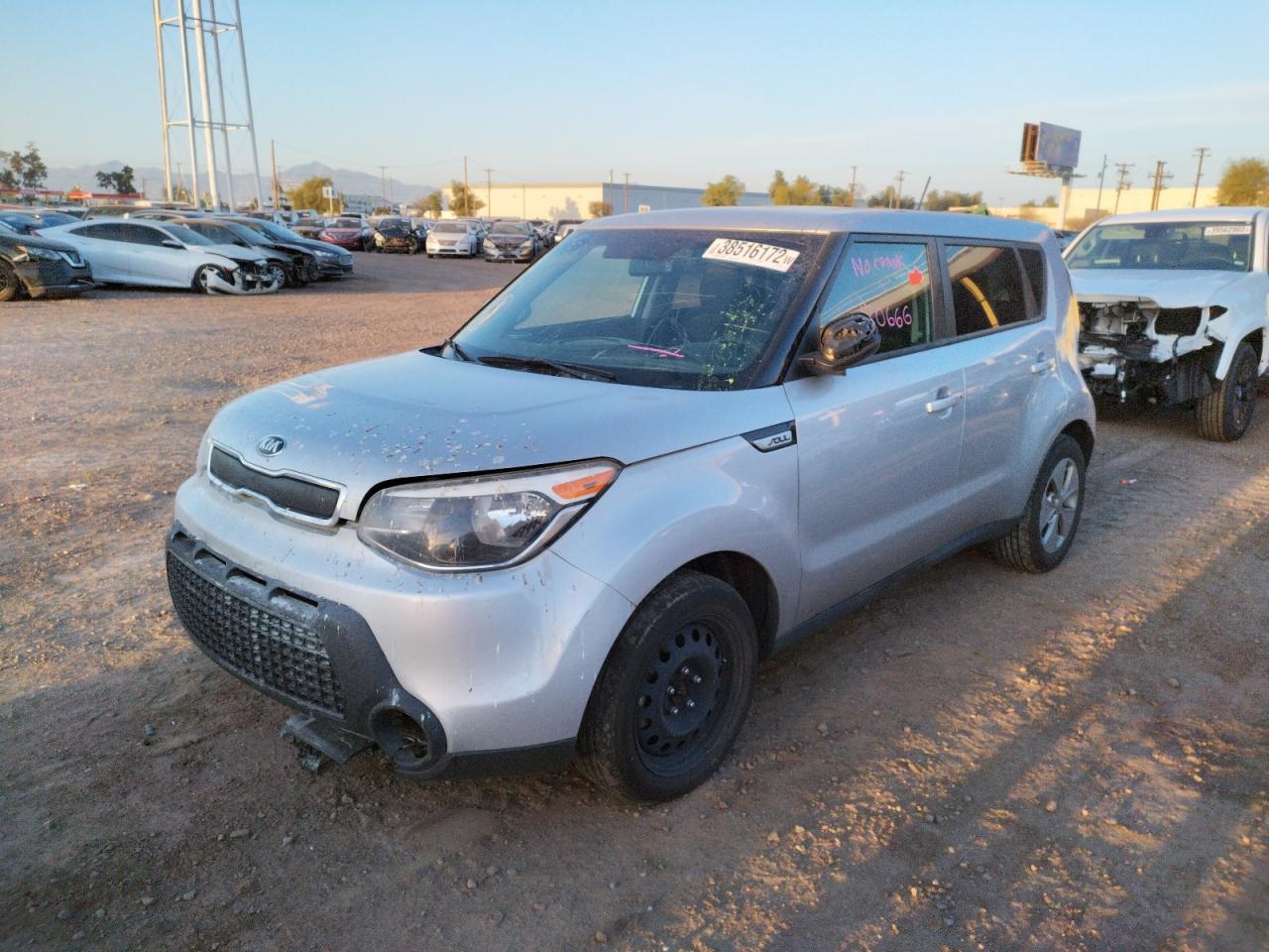Photo 2 from auction – 2015 KIA SOUL with VIN KNDJN2A2XF7817011