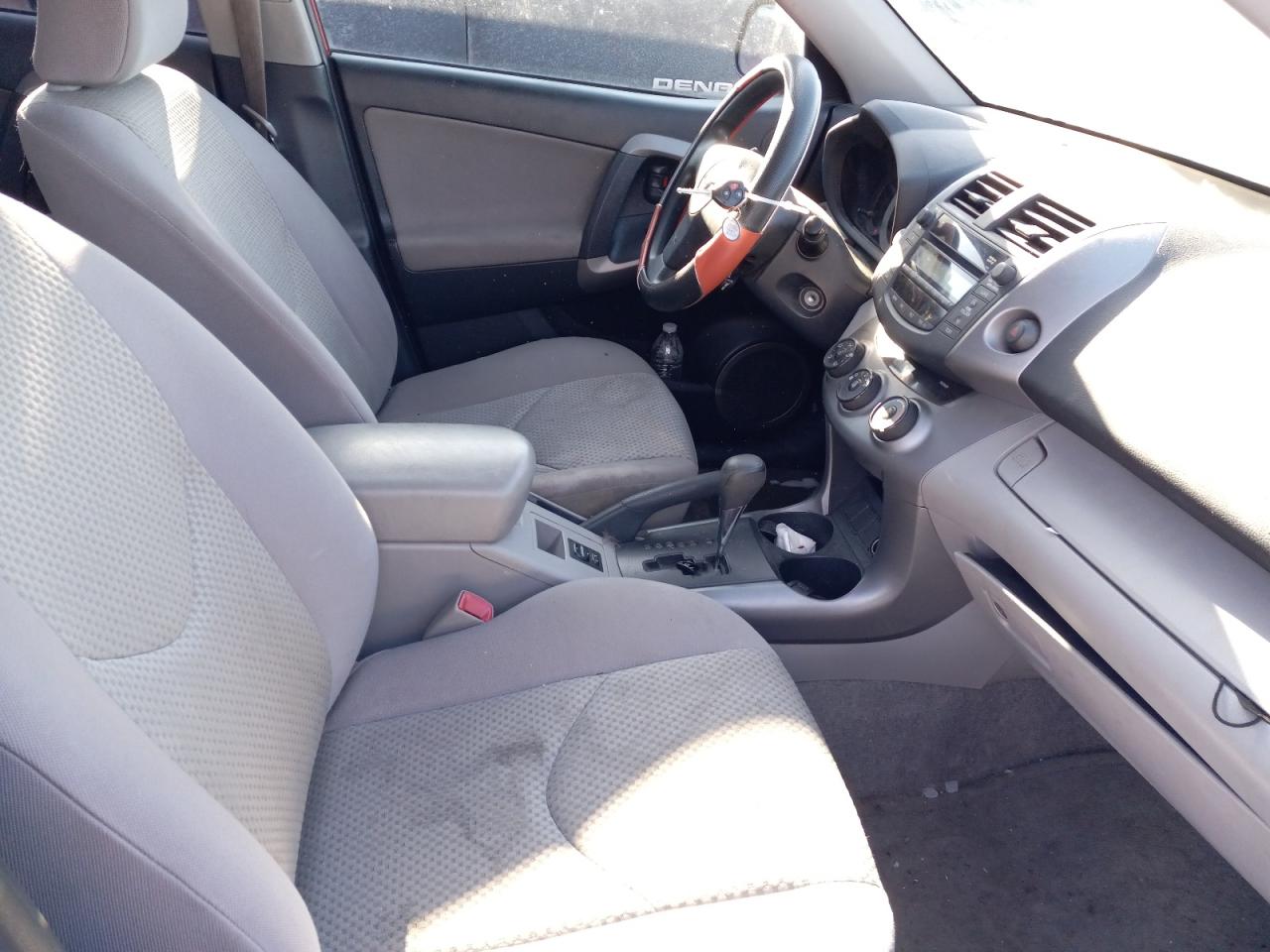 Photo 5 from auction – 2008 TOYOTA RAV4 with VIN JTMBD33V586055896