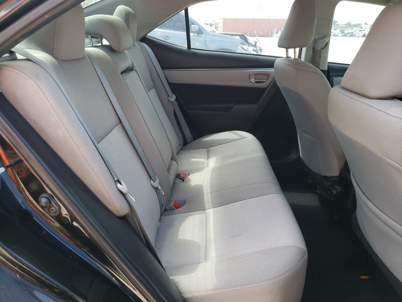Photo 6 from auction – 2015 TOYOTA COROLLA L with VIN 2T1BURHE9FC315492
