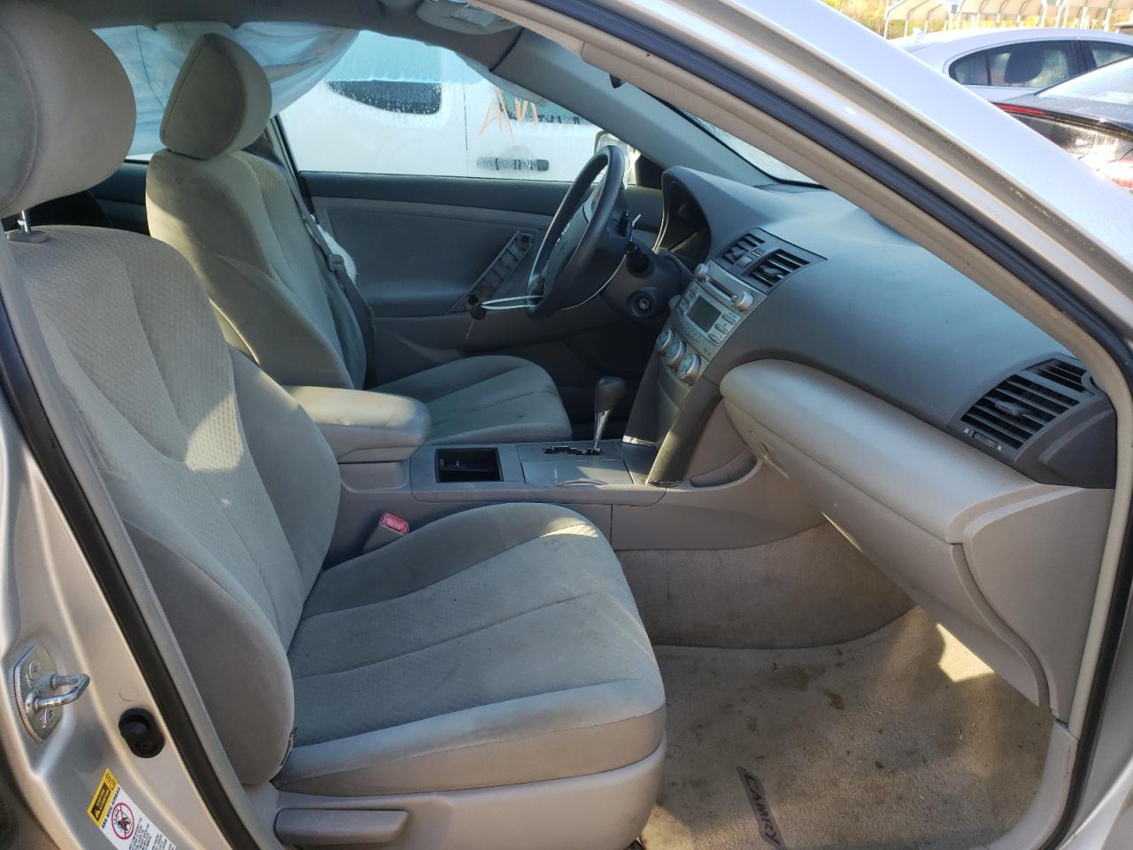 Photo 5 from auction – 2007 TOYOTA CAMRY CE with VIN 4T1BE46K07U111219