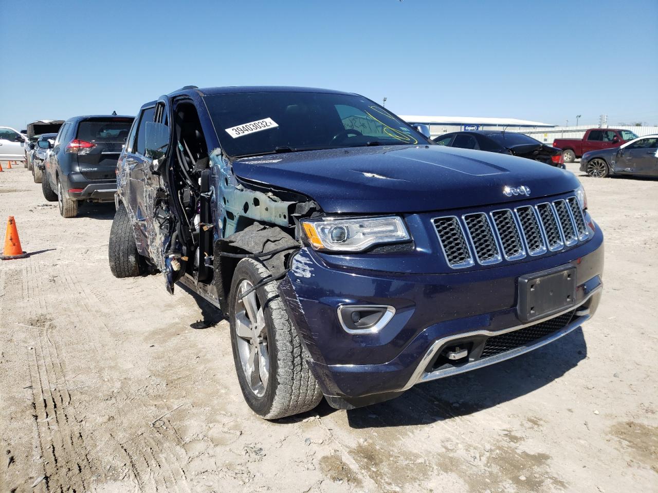 JEEP GRAND CHER 2015 with VIN 1C4RJFCT7FC951445 - Photo from auction