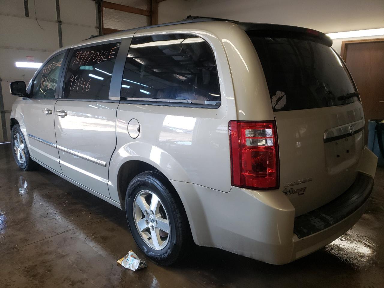 Photo 3 from auction – 2009 DODGE GRAND CARA with VIN 2D8HN54189R655628