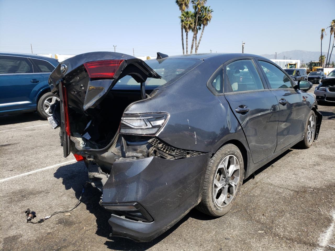 Photo 4 from auction – 2020 KIA FORTE FE with VIN 3KPF24AD3LE198548