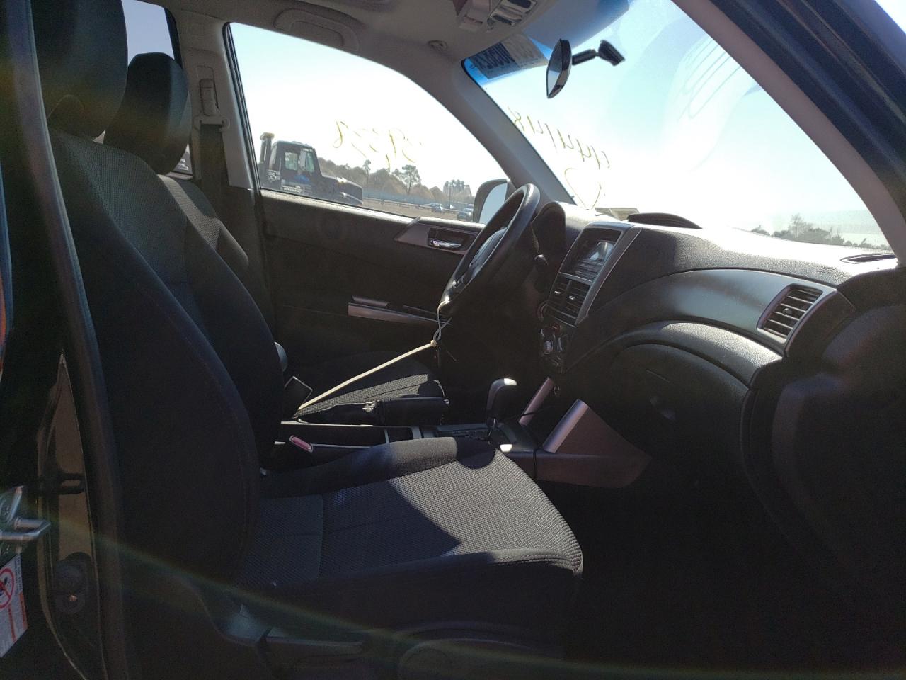 Photo 5 from auction – 2013 SUBARU FORESTER 2 with VIN JF2SHACC6DH444148