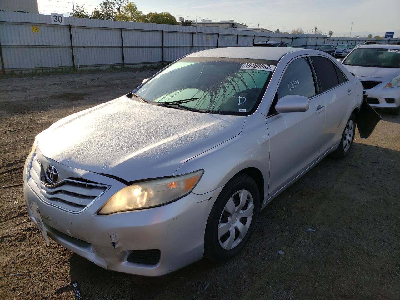 Photo 2 from auction – 2011 TOYOTA CAMRY BASE with VIN 4T4BF3EK0BR109753