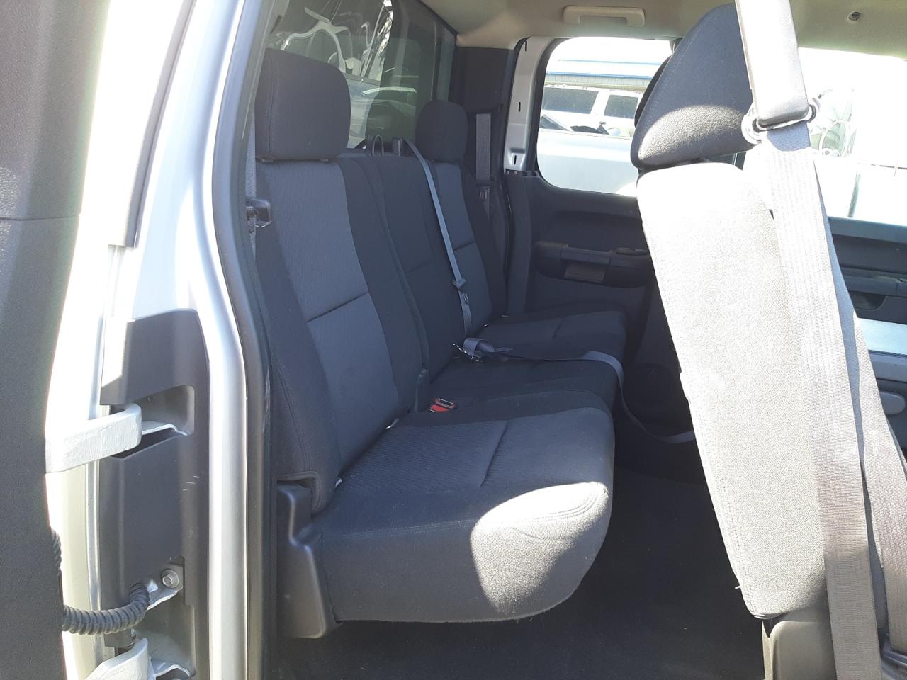 Photo 6 from auction – 2010 CHEVROLET SILVERADO with VIN 1GCSKSE3XAZ296272