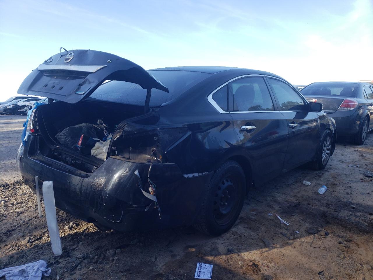 Photo 4 from auction – 2013 NISSAN ALTIMA 2.5 with VIN 1N4AL3AP5DN581972