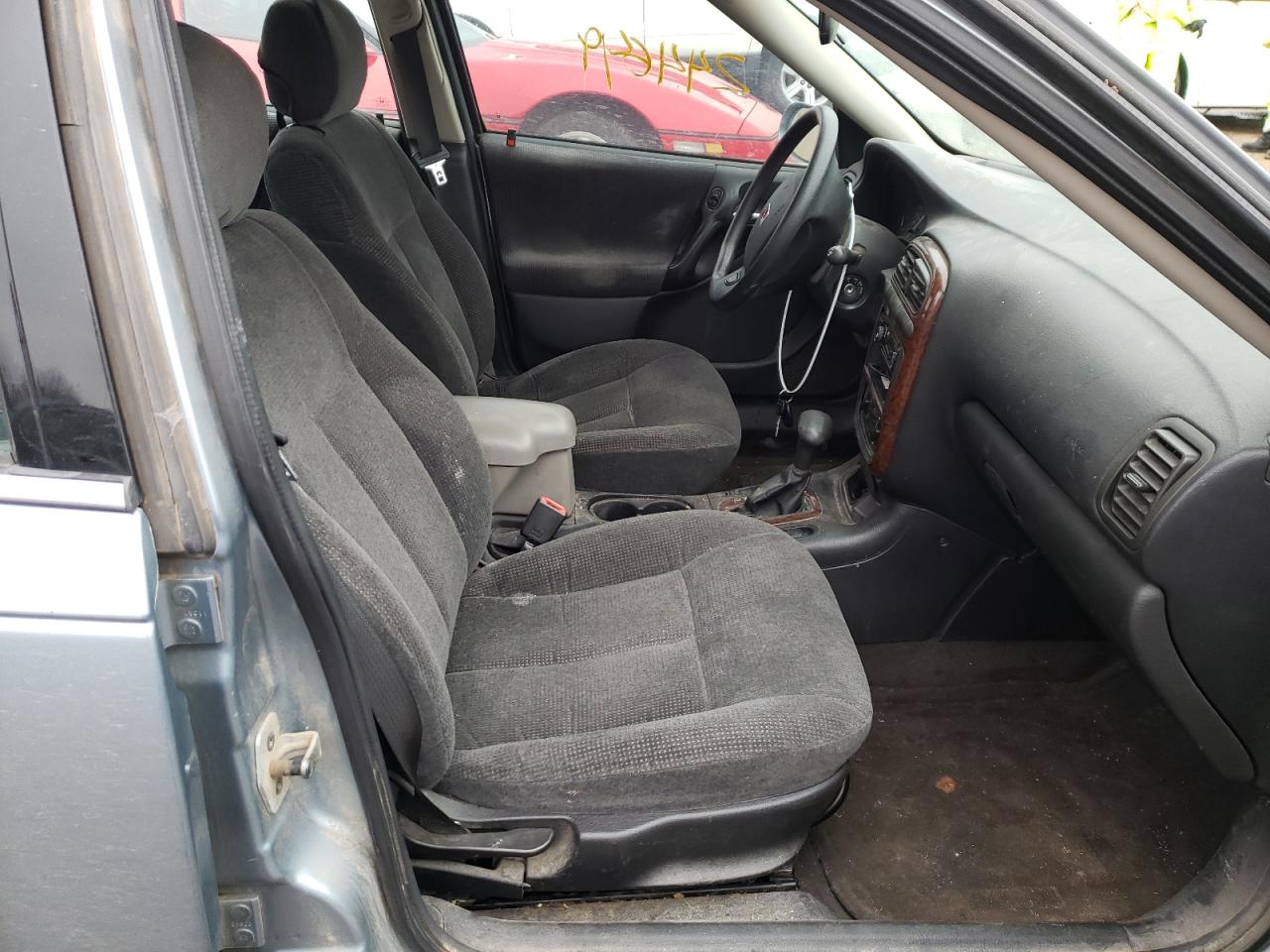 Photo 5 from auction – 2001 SATURN L200 with VIN 1G8JU52F91Y584371