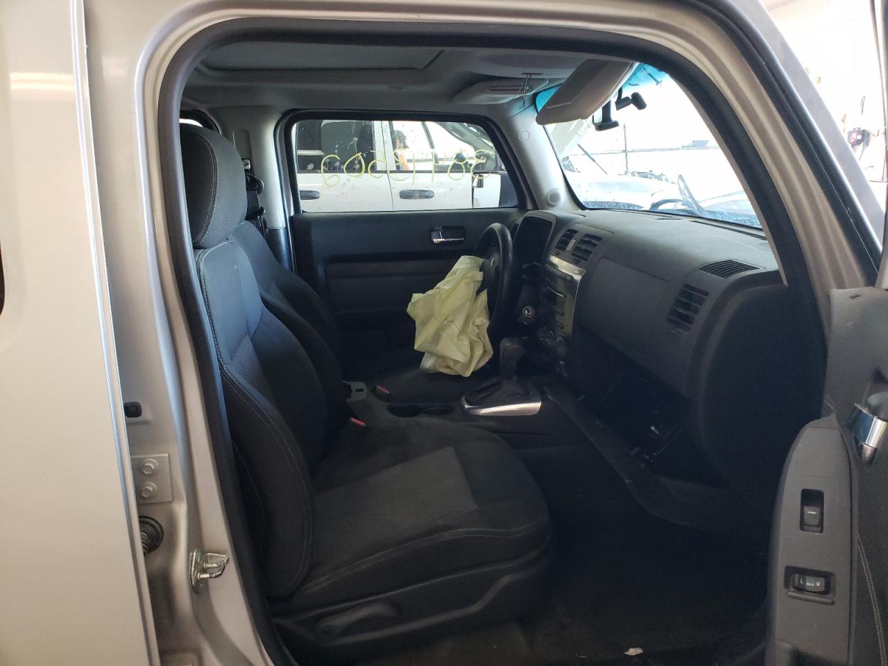 Photo 5 from auction – 2007 HUMMER H3 with VIN 5GTDN13E478229947