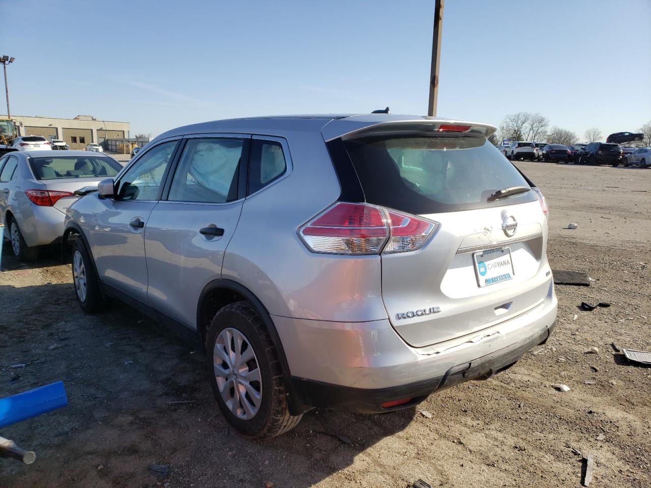 Photo 3 from auction – 2016 NISSAN ROGUE S with VIN KNMAT2MV1GP606096