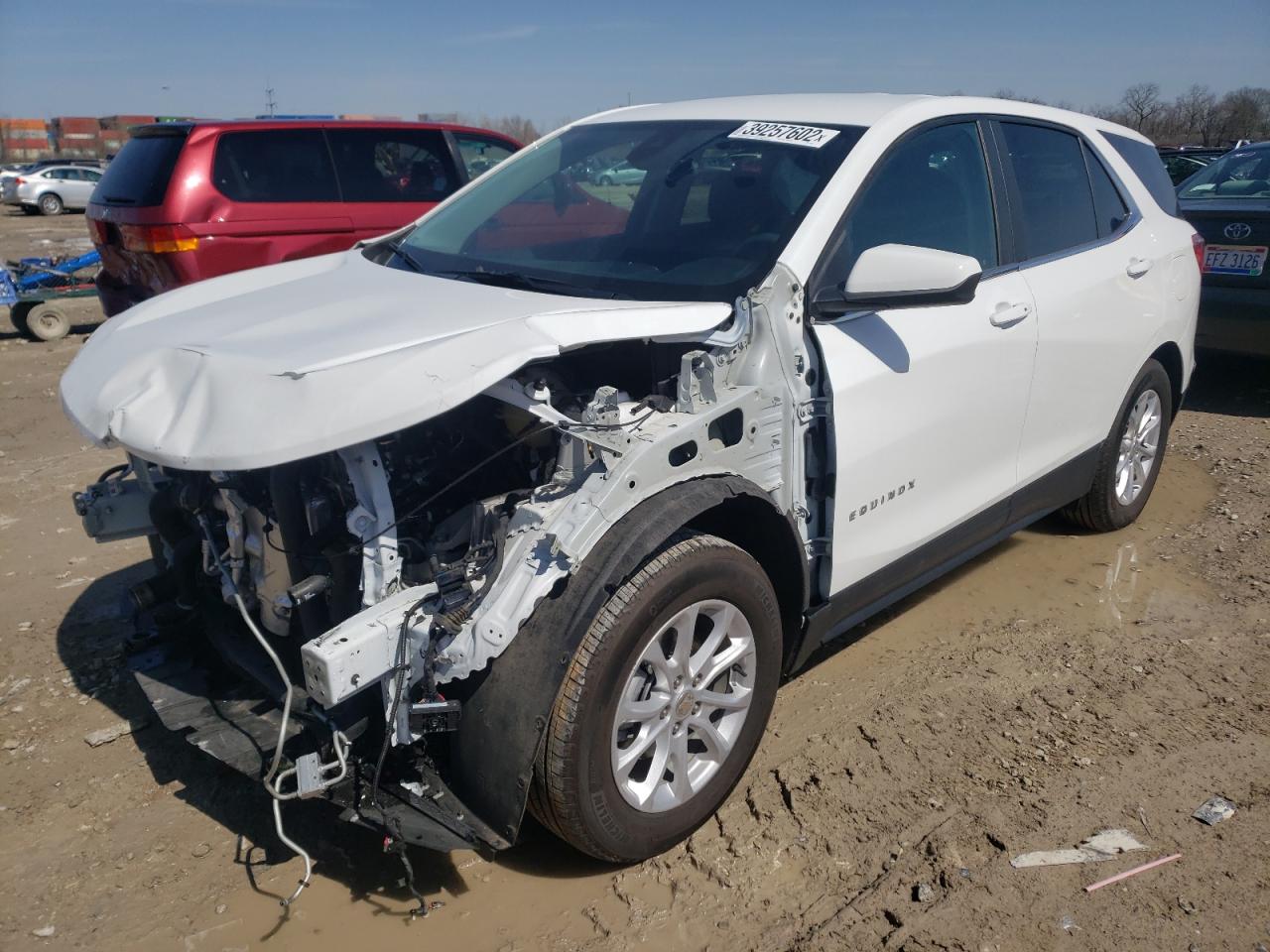 Photo 2 from auction – 2021 CHEVROLET EQUINOX LT with VIN 3GNAXKEV7MS123977