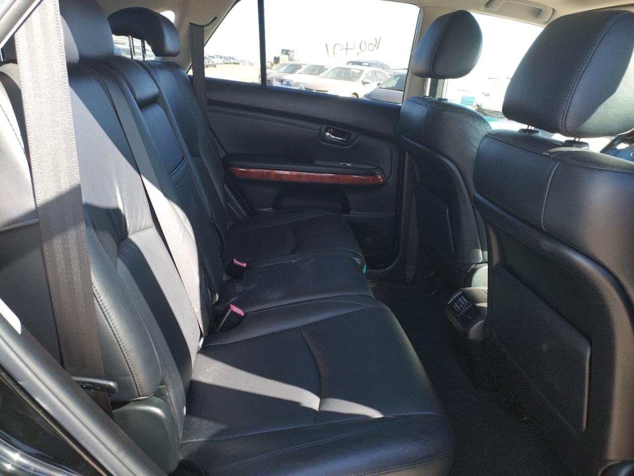Photo 6 from auction – 2006 LEXUS RX 330 with VIN JTJHA31U560102581